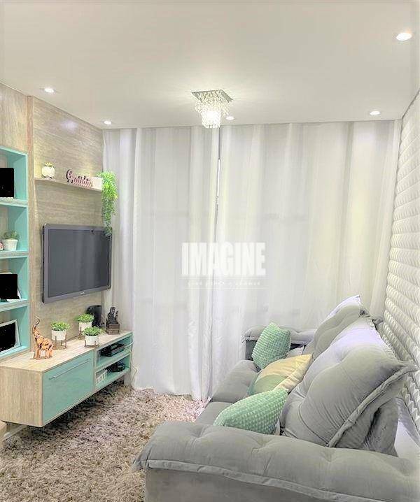 Apartamento à venda com 3 quartos, 61m² - Foto 2