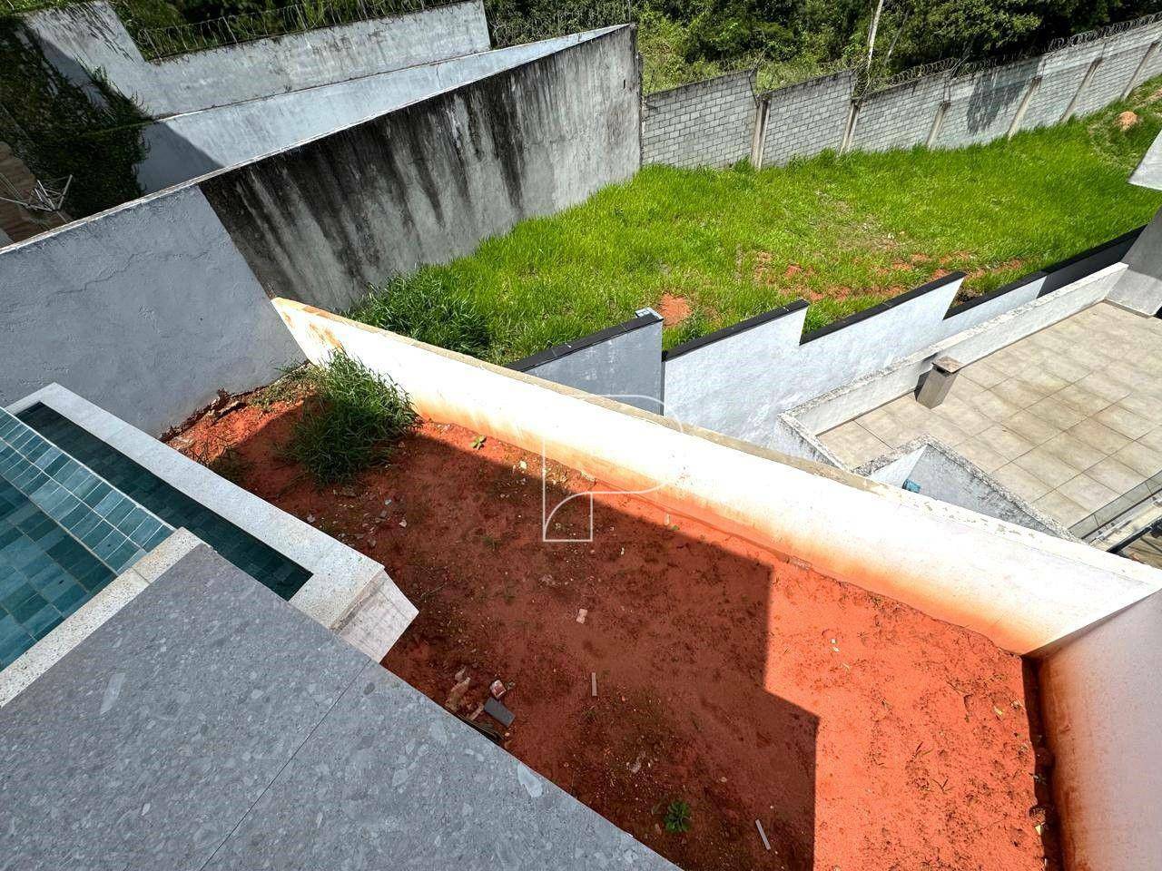 Casa de Condomínio à venda com 3 quartos, 300m² - Foto 30