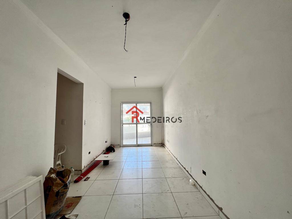 Apartamento à venda com 2 quartos, 75m² - Foto 1