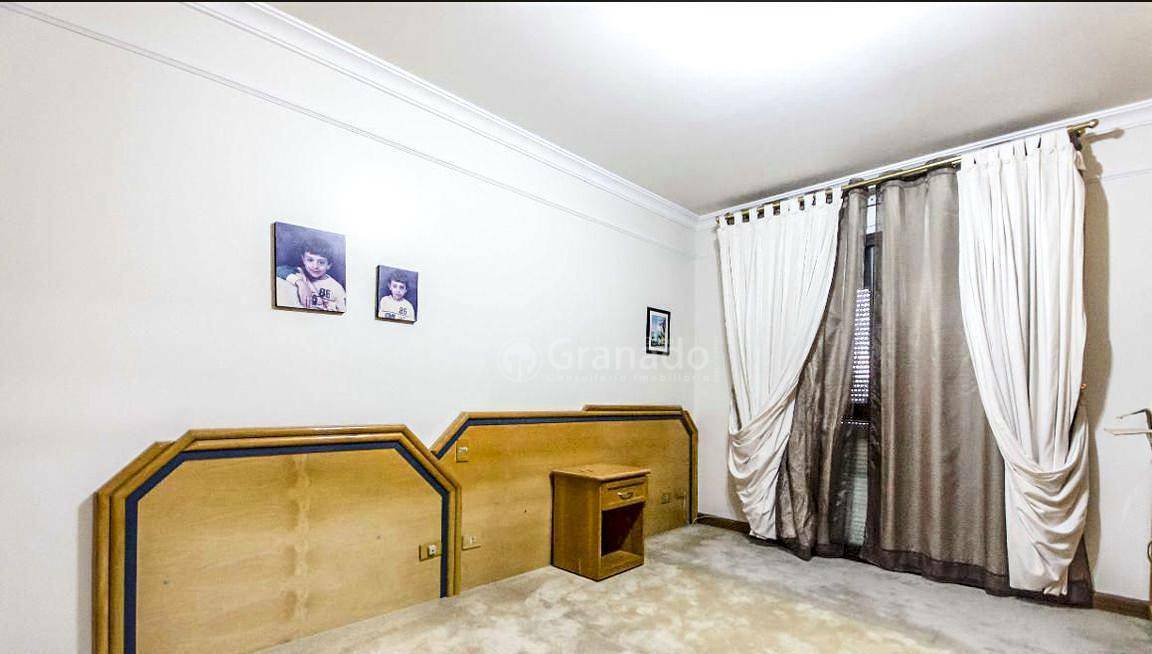 Apartamento à venda com 5 quartos, 350m² - Foto 18