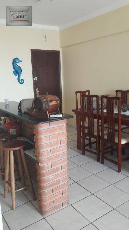 Apartamento à venda com 2 quartos, 75m² - Foto 35