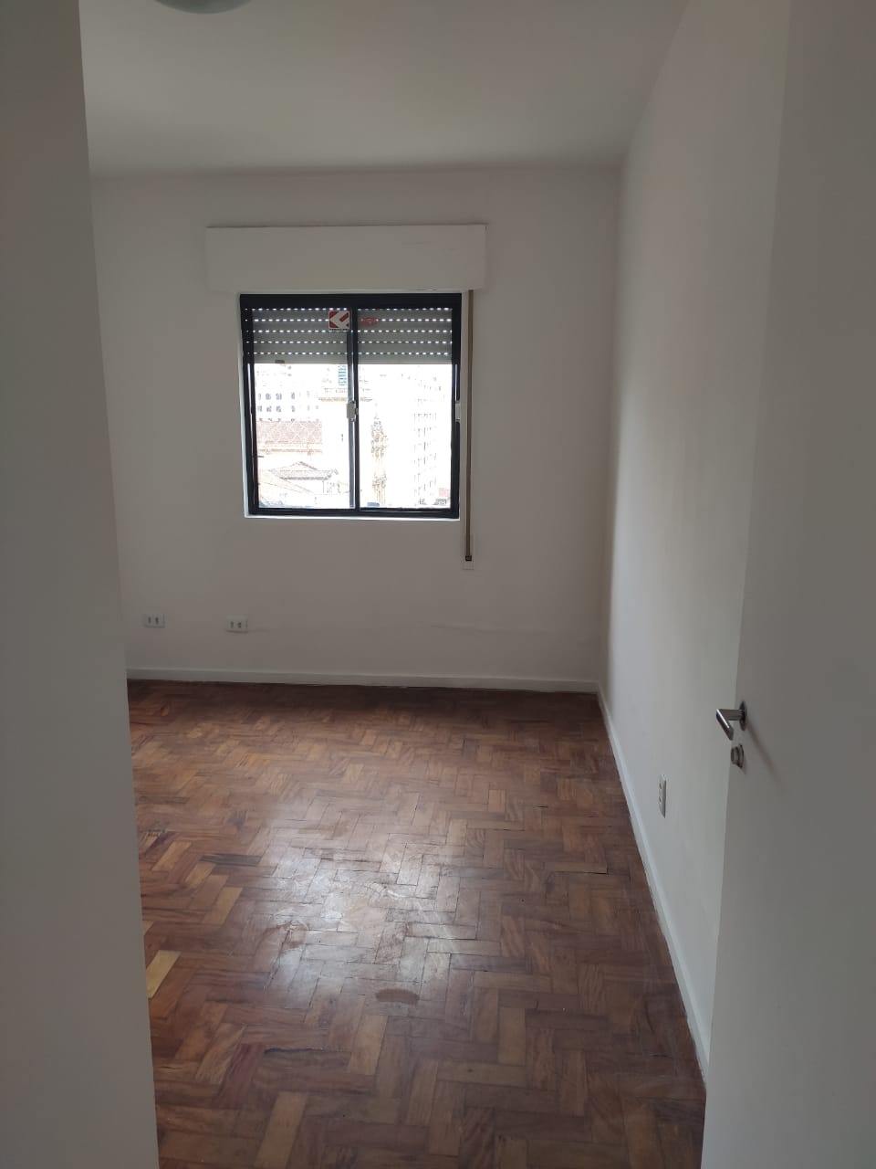 Apartamento à venda com 1 quarto, 45m² - Foto 11