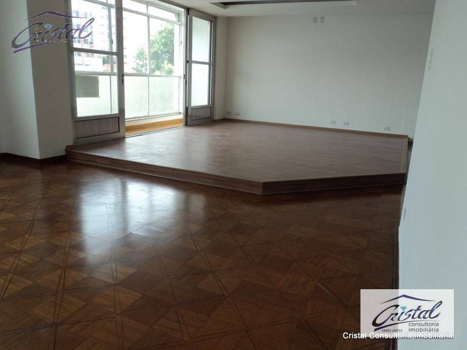 Apartamento à venda com 3 quartos, 203m² - Foto 18