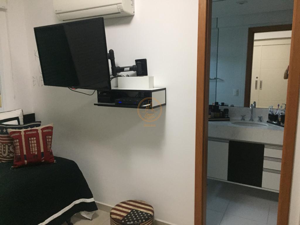 Apartamento à venda com 4 quartos, 191m² - Foto 18