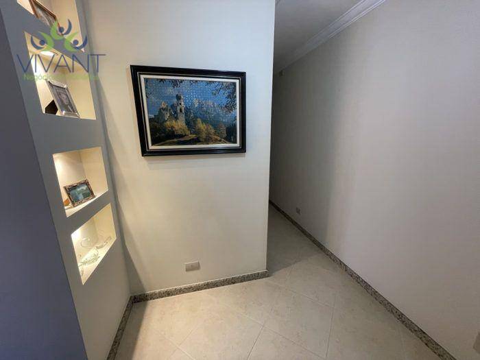 Sobrado à venda com 3 quartos, 250M2 - Foto 7