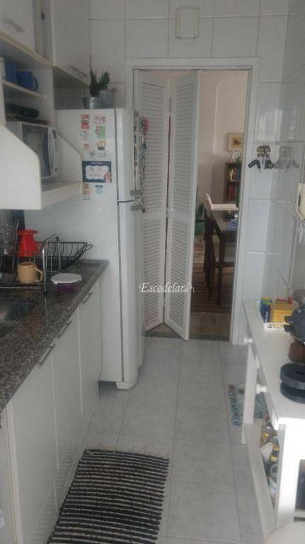 Apartamento à venda com 2 quartos, 64m² - Foto 28