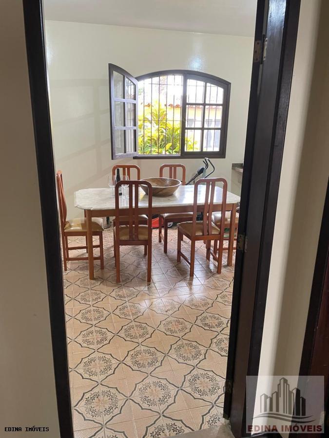 Casa à venda com 3 quartos, 840m² - Foto 16