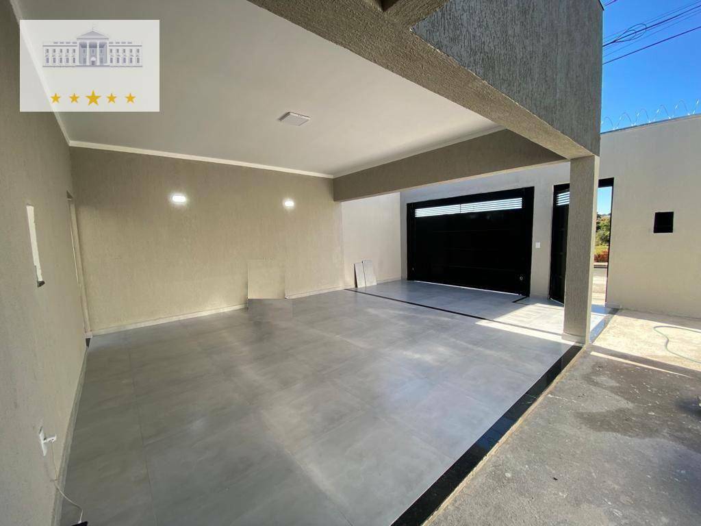 Casa à venda com 3 quartos, 135m² - Foto 13