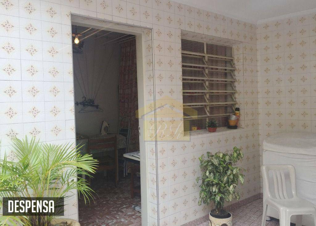 Sobrado à venda com 3 quartos, 243m² - Foto 17