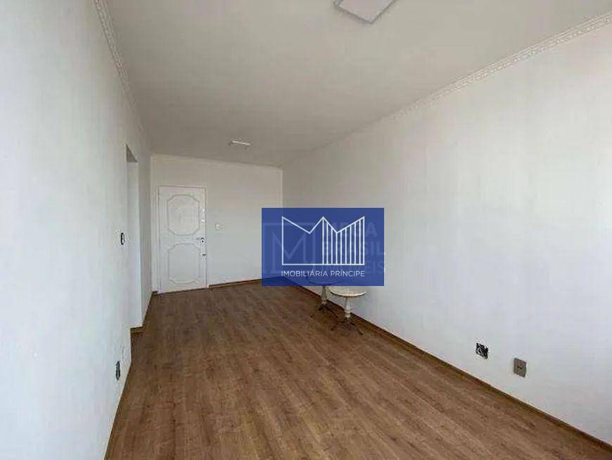 Apartamento para alugar com 2 quartos, 65m² - Foto 4