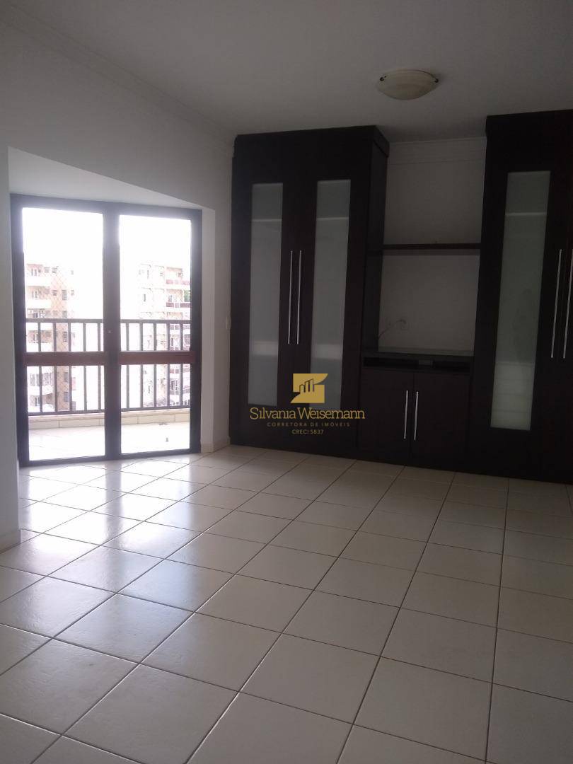 Apartamento à venda com 3 quartos, 261m² - Foto 6