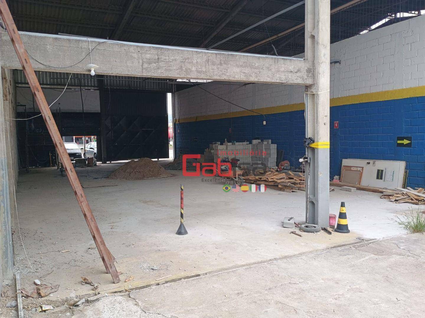 Depósito-Galpão-Armazém para alugar, 300m² - Foto 1