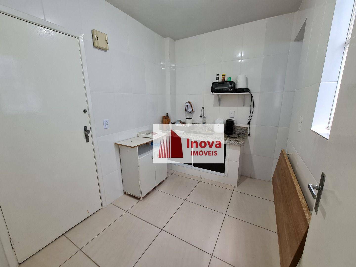 Apartamento à venda com 3 quartos, 90m² - Foto 14