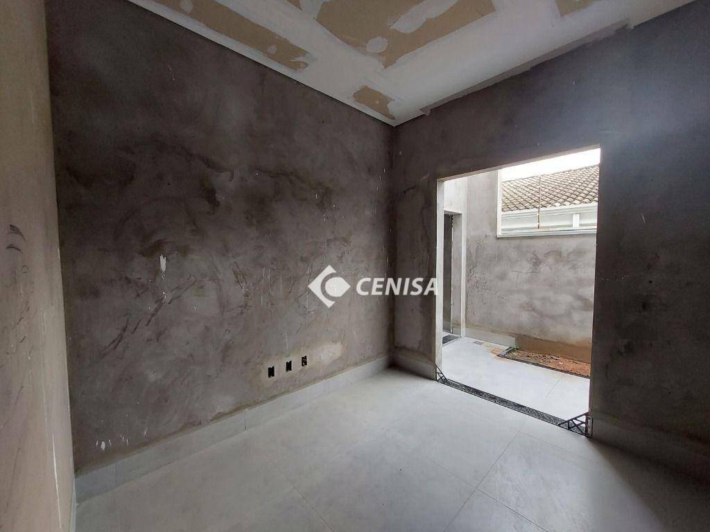 Casa à venda com 3 quartos, 170m² - Foto 7