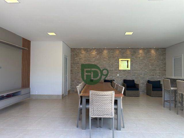 Casa de Condomínio à venda com 3 quartos, 254m² - Foto 4