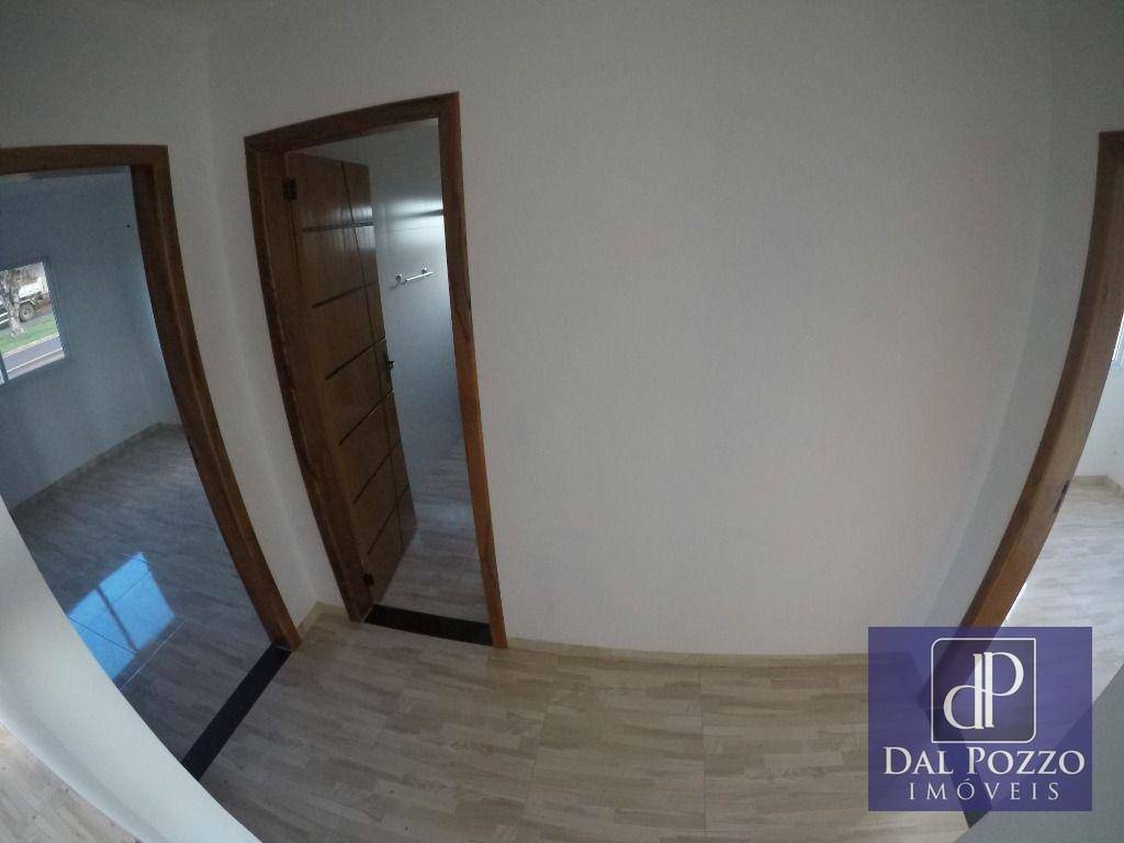 Casa à venda com 2 quartos, 67m² - Foto 10