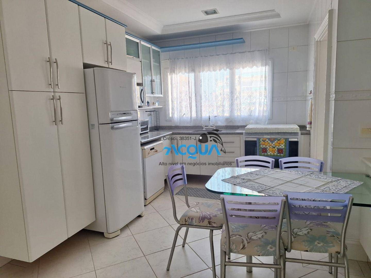 Apartamento à venda com 3 quartos, 164m² - Foto 9