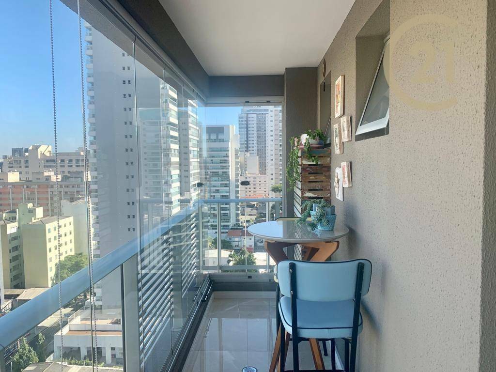 Apartamento à venda com 3 quartos, 121m² - Foto 9