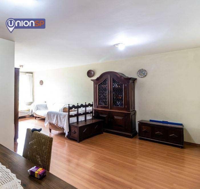 Apartamento à venda com 2 quartos, 101m² - Foto 8