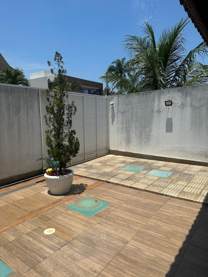 Casa de Condomínio à venda com 4 quartos, 250m² - Foto 9