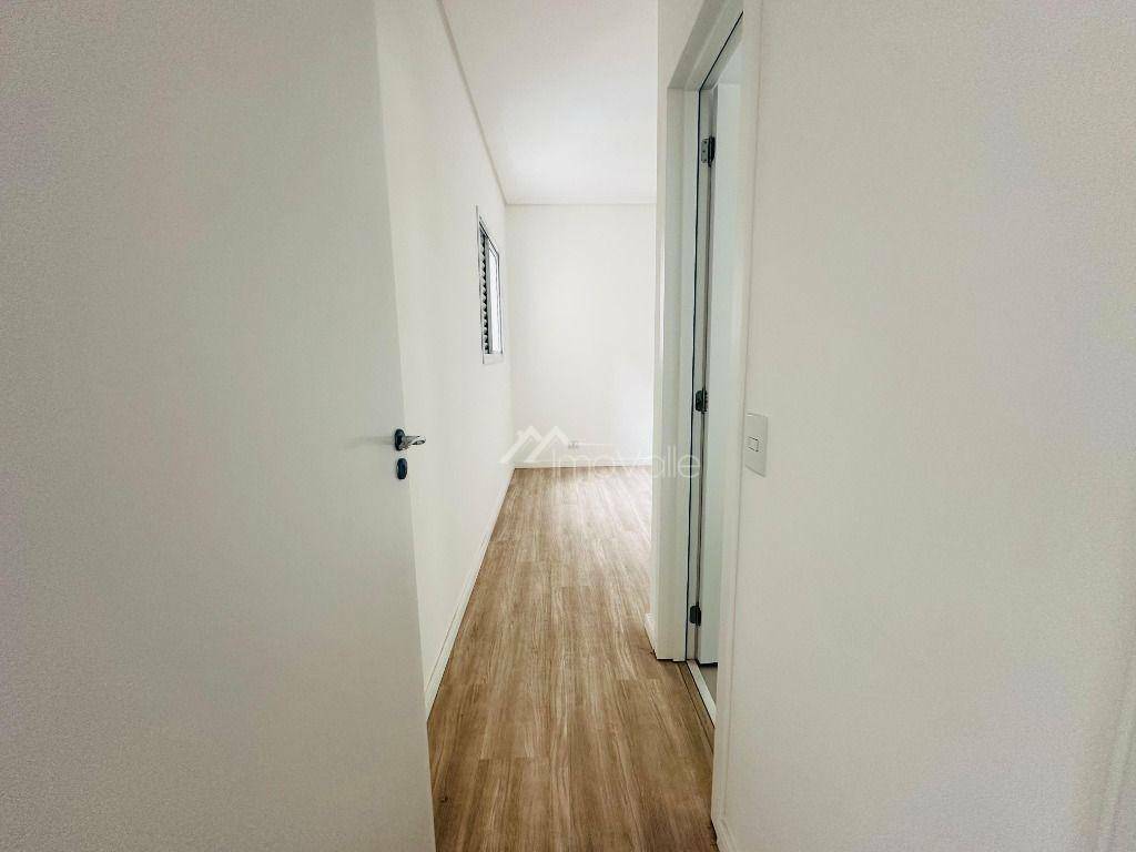 Apartamento para alugar com 2 quartos, 60m² - Foto 11