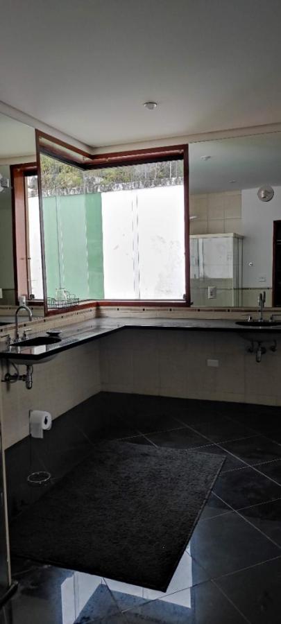 Casa para alugar com 5 quartos, 1360m² - Foto 5