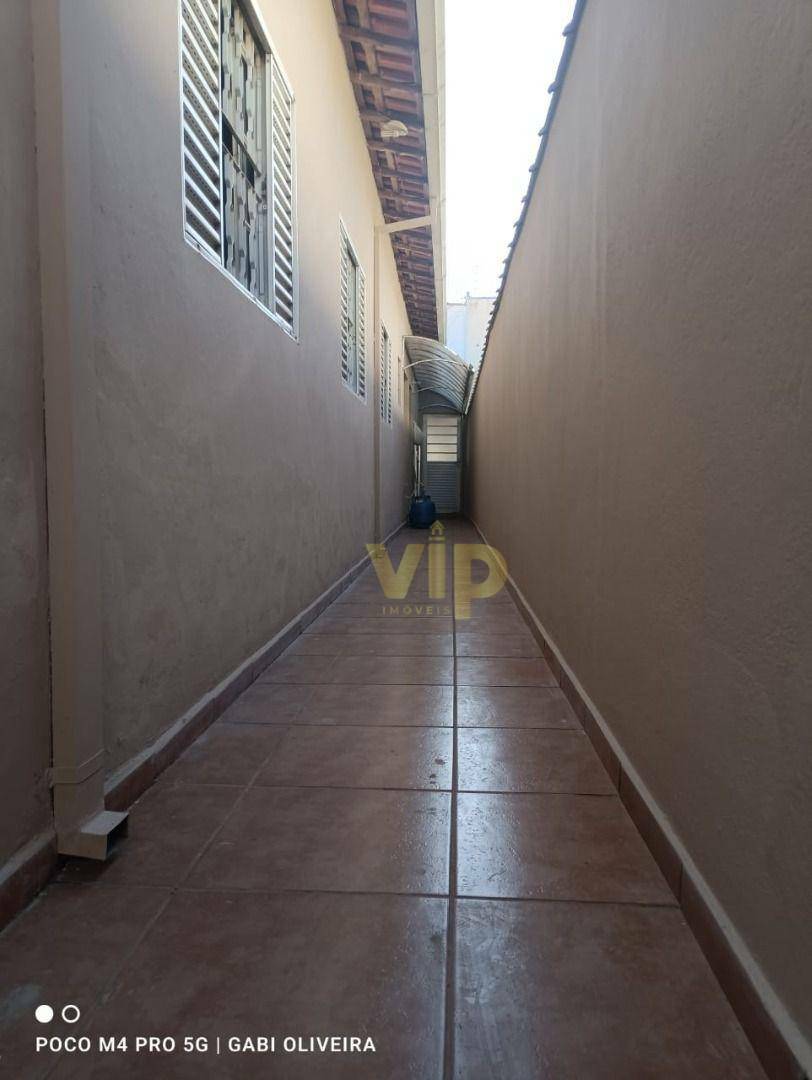 Casa à venda com 3 quartos, 100m² - Foto 13