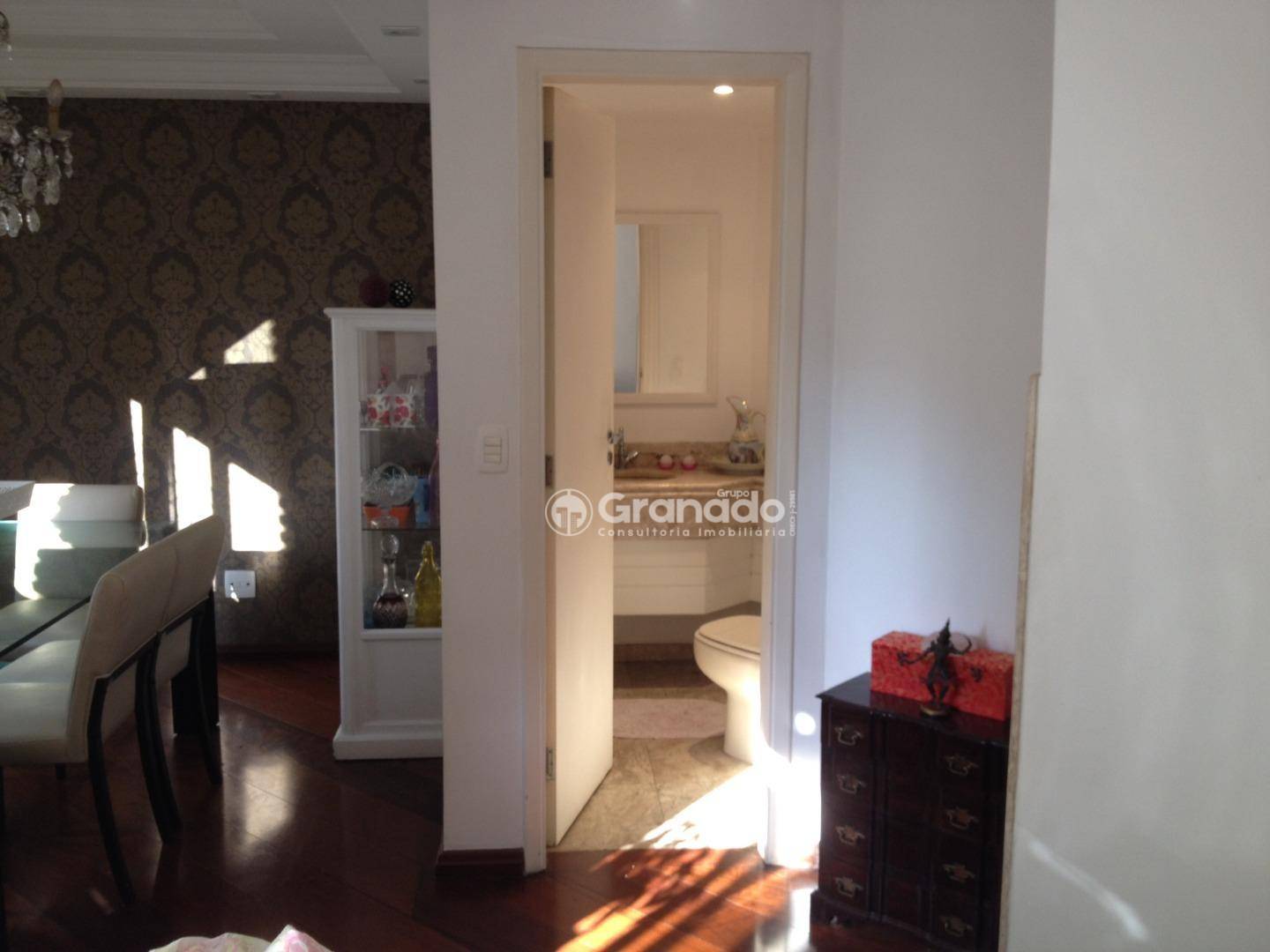 Apartamento à venda com 3 quartos, 147m² - Foto 6