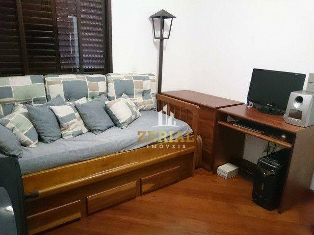 Apartamento à venda com 3 quartos, 162m² - Foto 12