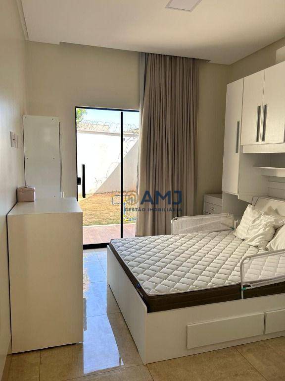 Casa à venda com 3 quartos, 151m² - Foto 12