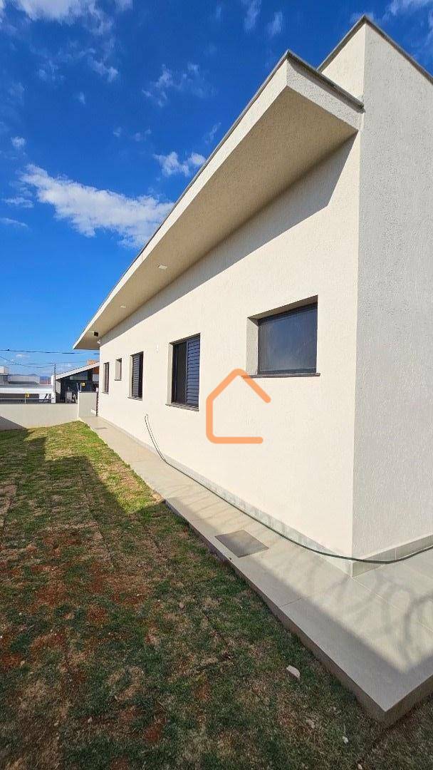 Casa à venda com 3 quartos, 211m² - Foto 41