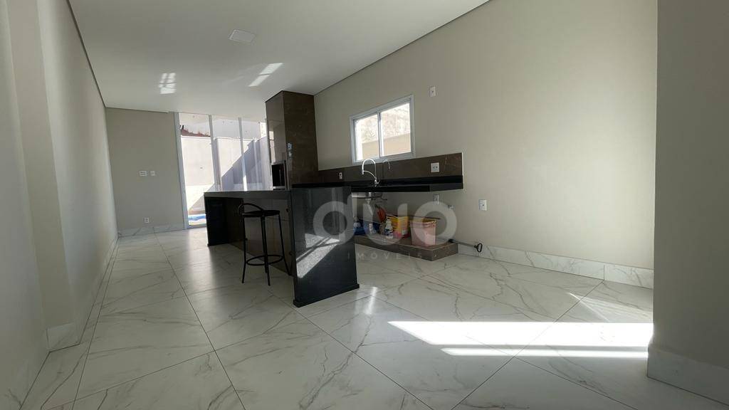 Casa de Condomínio à venda e aluguel com 3 quartos, 240m² - Foto 16