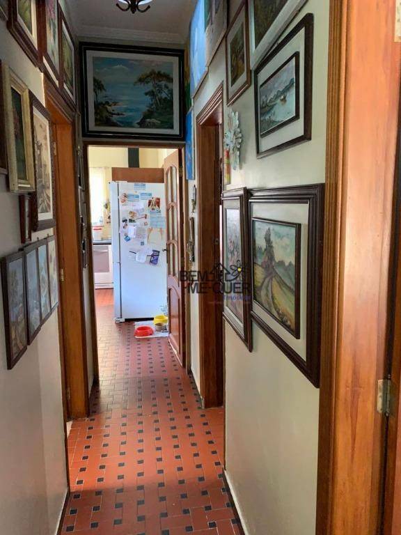 Casa à venda com 3 quartos, 300m² - Foto 43