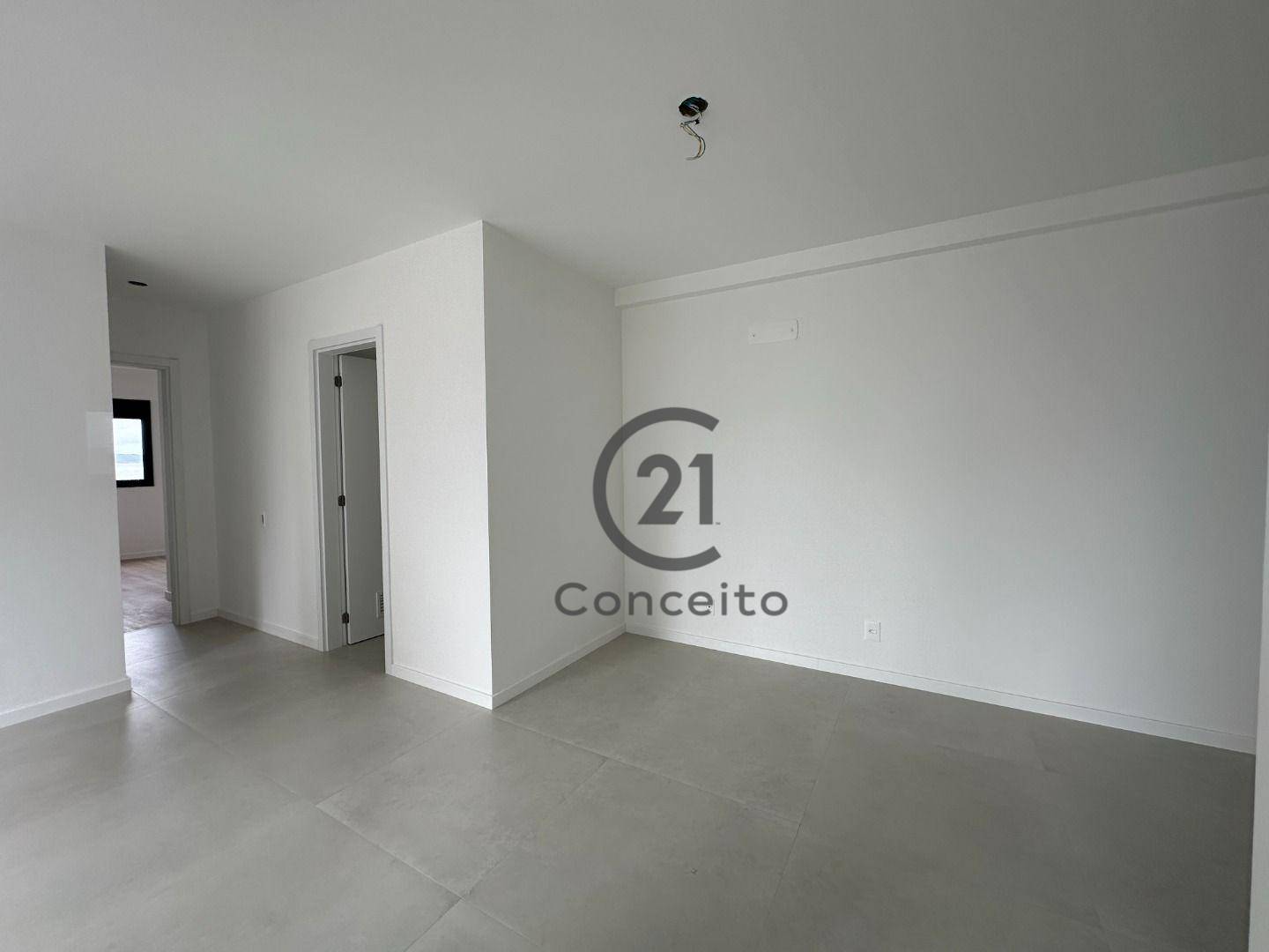 Apartamento à venda com 2 quartos, 76m² - Foto 17