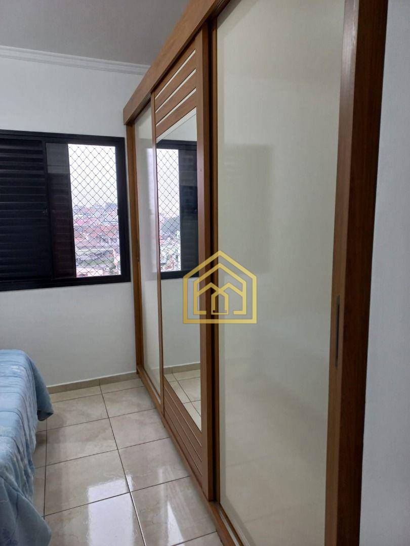 Apartamento à venda com 3 quartos, 78m² - Foto 22