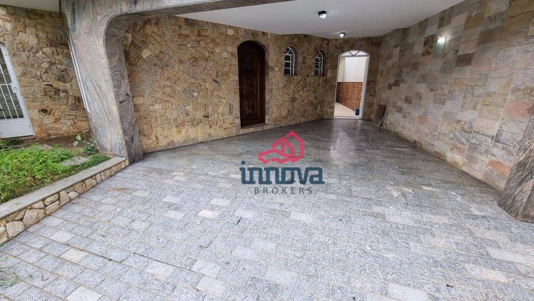 Sobrado à venda com 4 quartos, 219m² - Foto 29