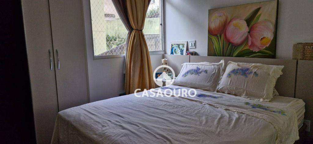 Apartamento à venda com 2 quartos, 63m² - Foto 4