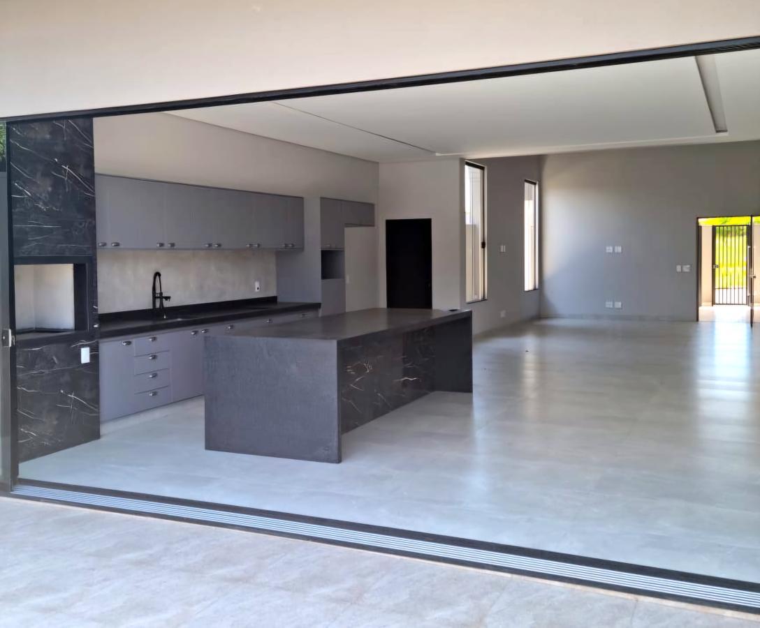 Casa à venda com 3 quartos, 330m² - Foto 11