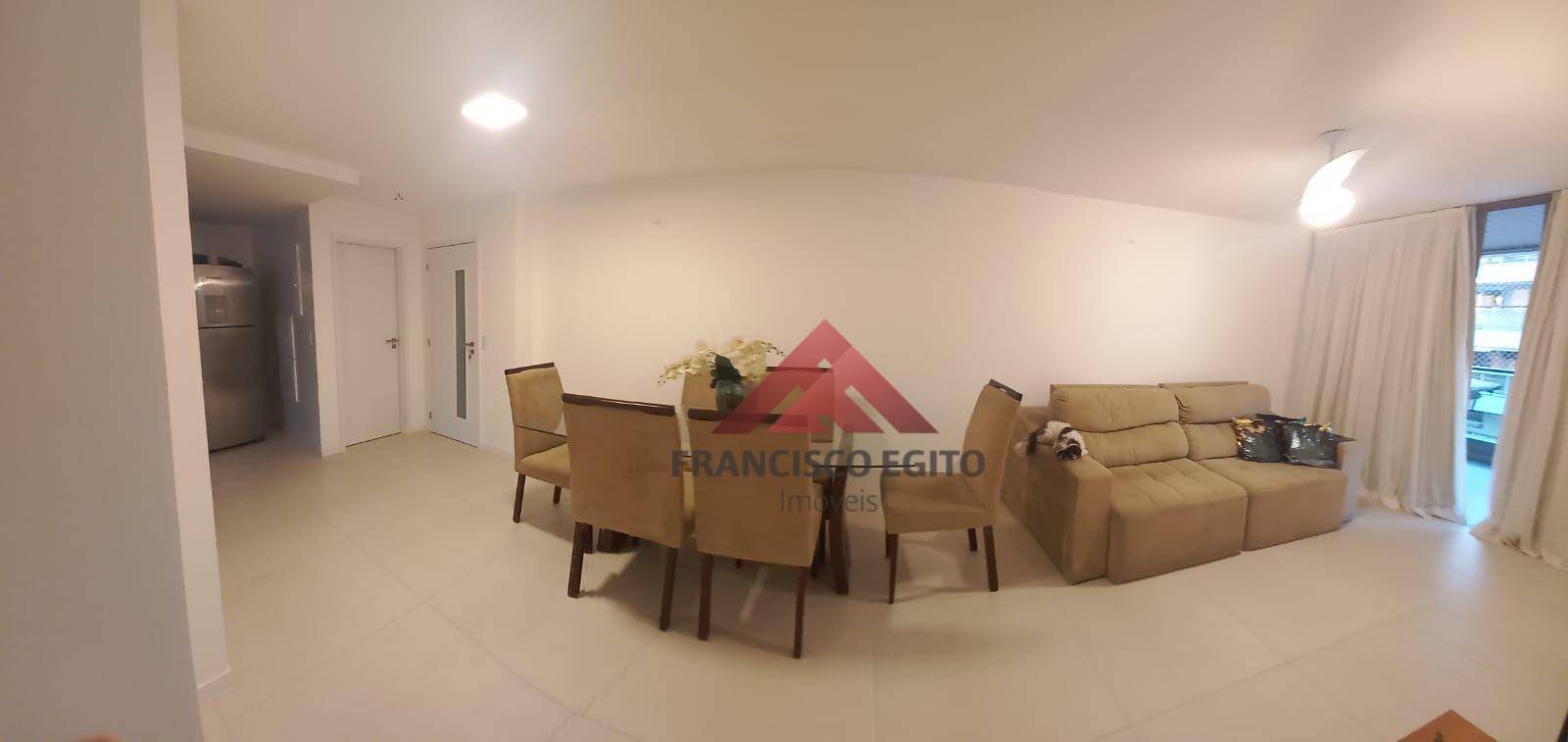 Apartamento à venda com 3 quartos, 107m² - Foto 4