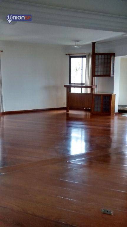 Apartamento à venda com 3 quartos, 250m² - Foto 1