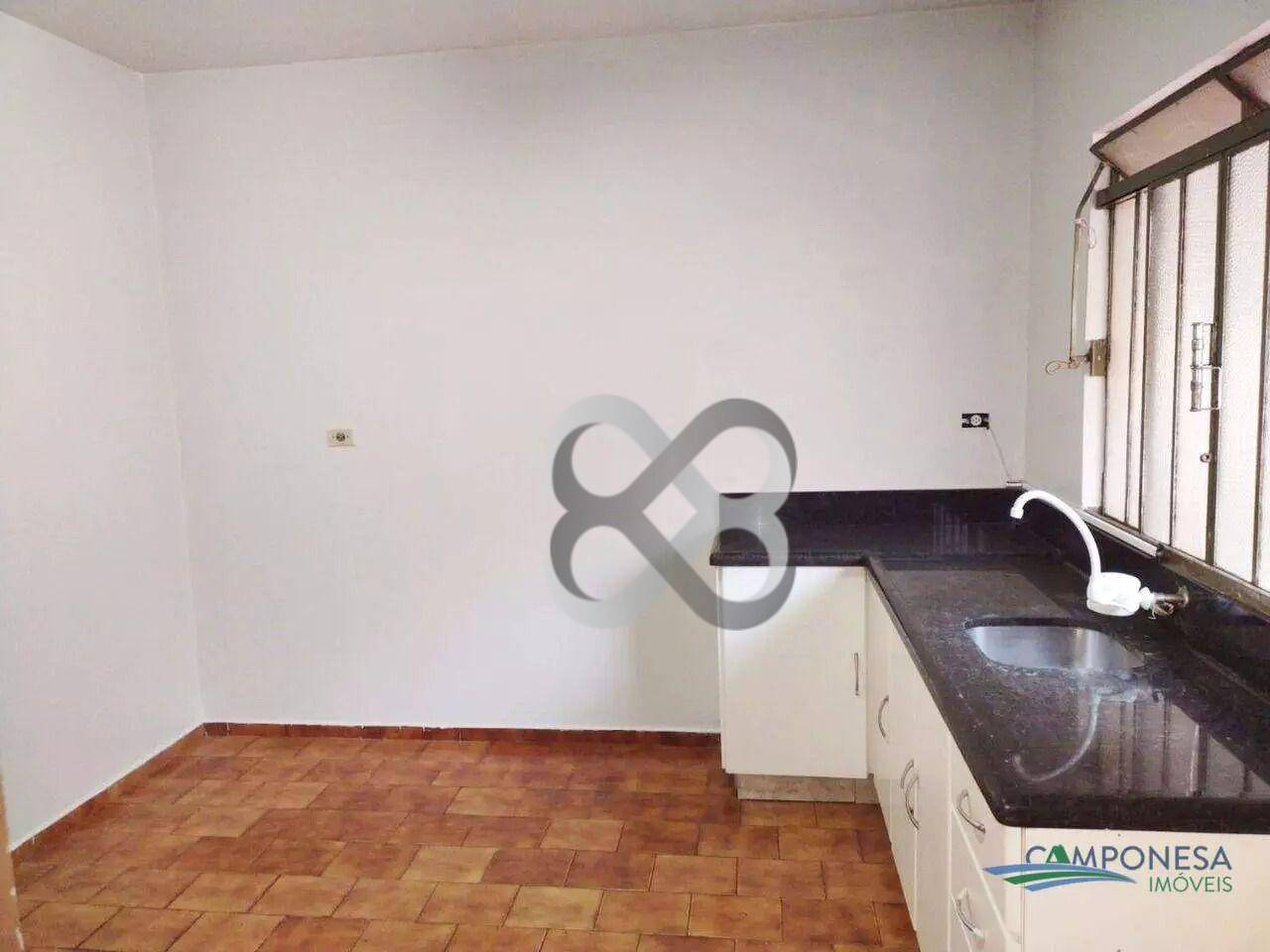 Casa à venda com 3 quartos, 230m² - Foto 14