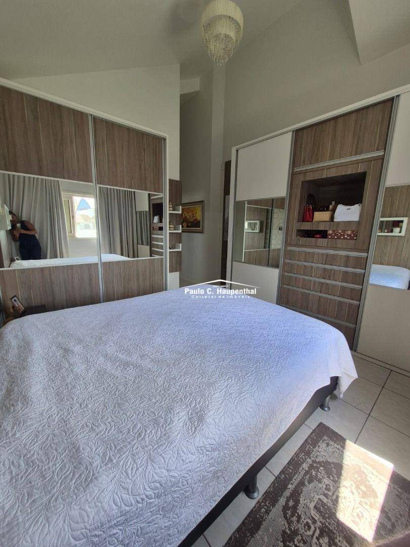 Casa, 4 quartos, 200 m² - Foto 5