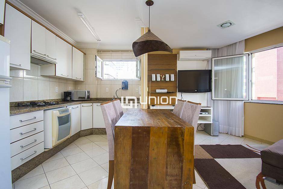 Apartamento à venda com 2 quartos, 100m² - Foto 5