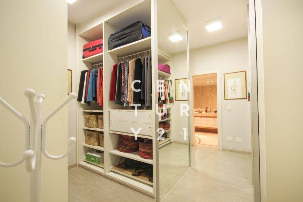 Apartamento à venda com 3 quartos, 264m² - Foto 14