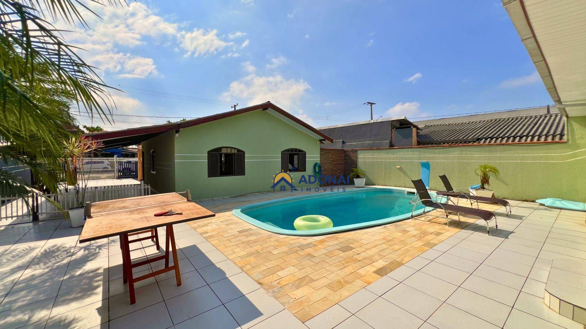 Casa, 4 quartos, 182 m² - Foto 1