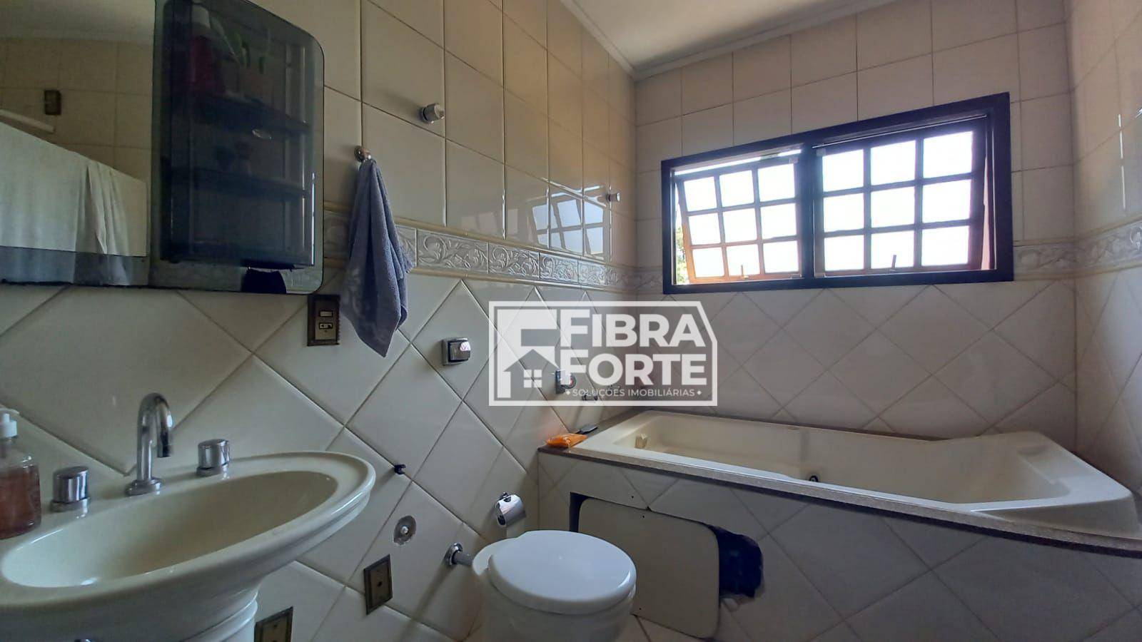 Chácara à venda com 5 quartos, 480m² - Foto 7