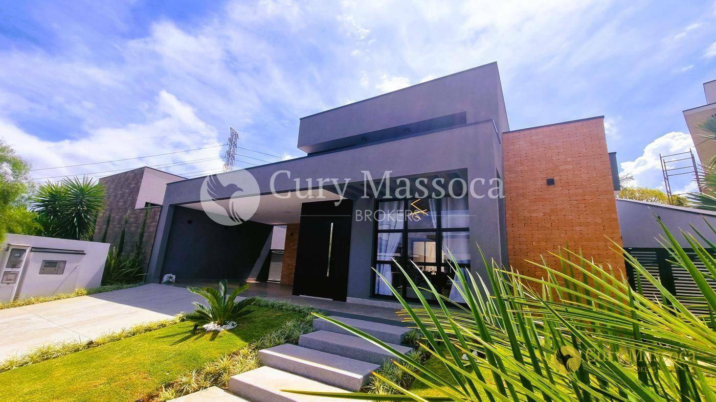 Casa de Condomínio à venda com 4 quartos, 232m² - Foto 1