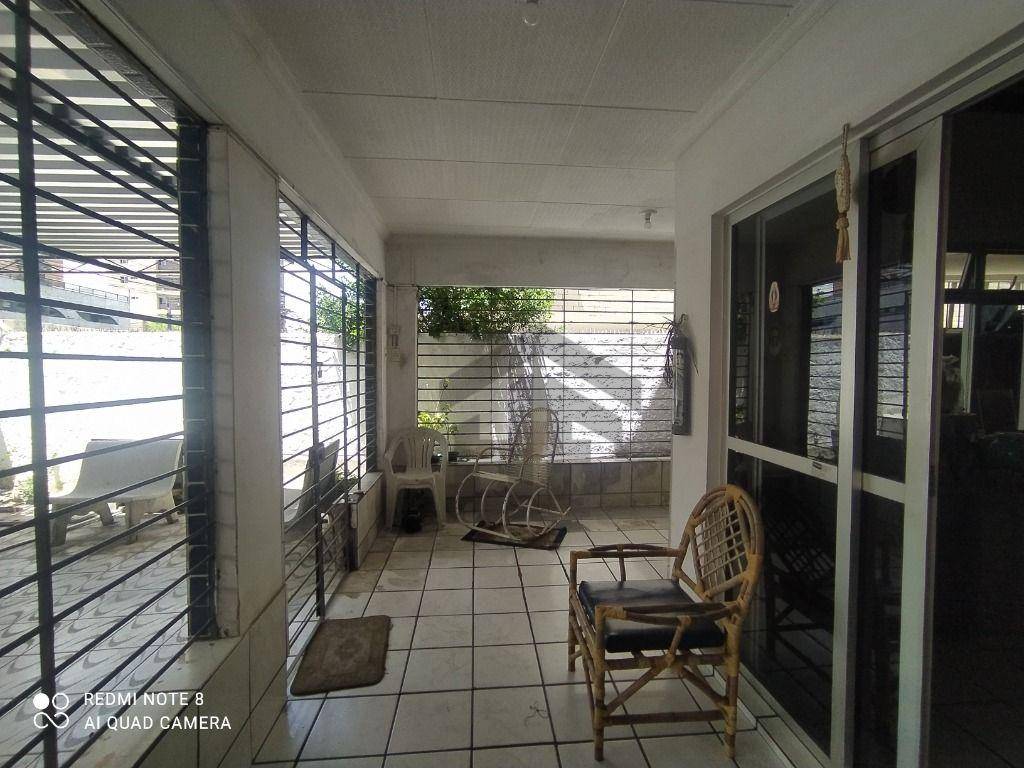 Casa, 4 quartos, 207 m² - Foto 3