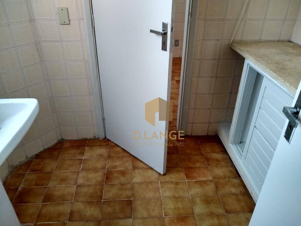 Apartamento para alugar com 2 quartos, 70m² - Foto 18