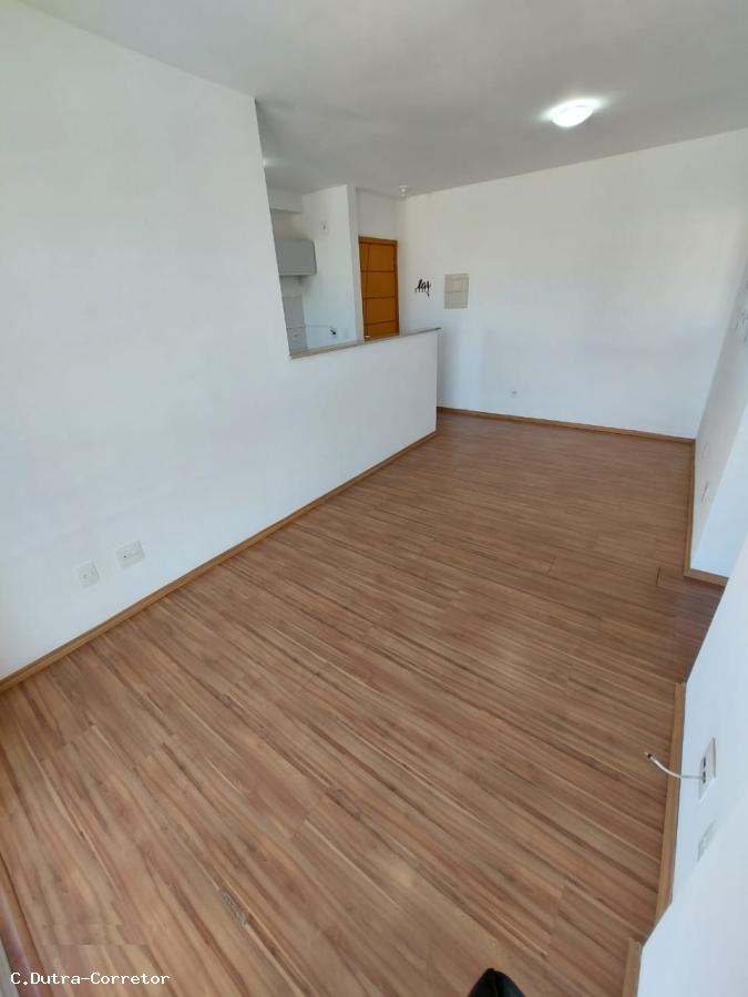 Apartamento à venda com 2 quartos, 51m² - Foto 3